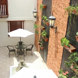 casa-la-fleur.colombiamedellinhotels.com/